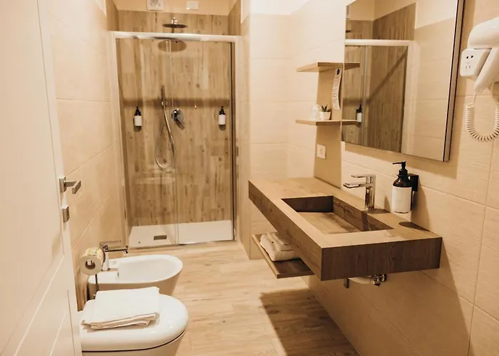 Mira Sinni Nocleg ze śniadaniem 3*