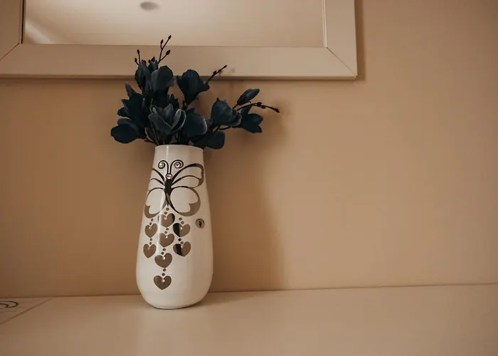 Mira Sinni Frühstückspension Episcopia