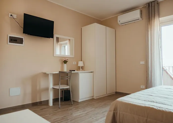 Mira Sinni Episcopia