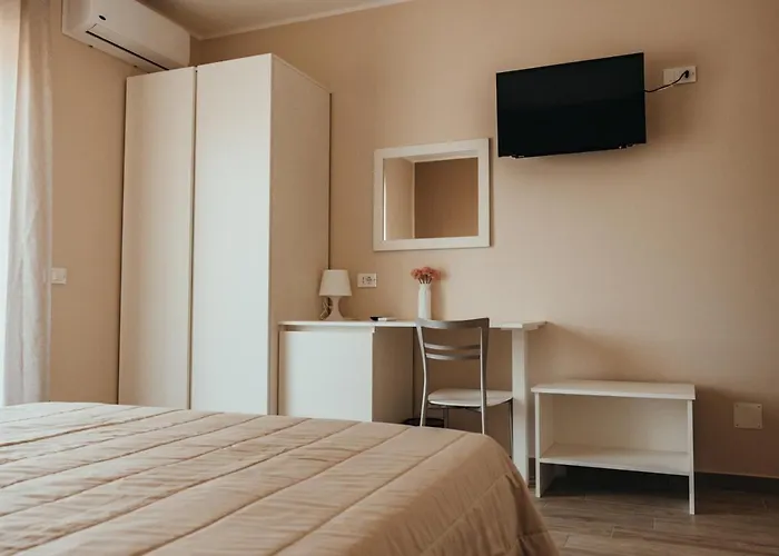 Frühstückspension Mira Sinni 3*